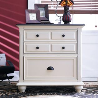 B1694-01Nightstand
