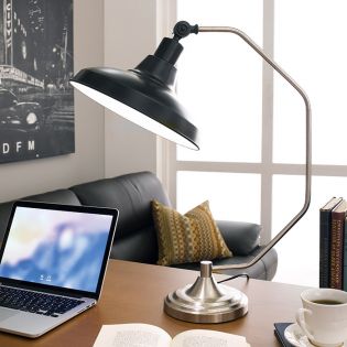 L36270Table Lamp