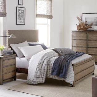 Big Sky 6810-4804K-1340Full Upholstered Bed