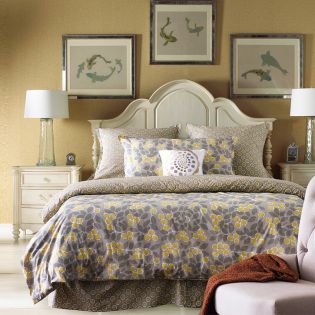 B3604-54H-HBQueen Panel Bed